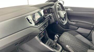 2021 Volkswagen 1.0 TSI R-Line Euro 6 5-door (White) - Image: 2