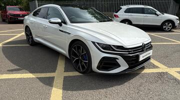 2025 Volkswagen 2.0 TSI R Fastback DSG 4Motion Euro 6 5-door (White) - Image: 12