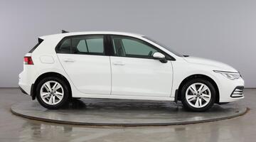 2022 Volkswagen TSI Life Euro 6 5-door (White) - Image: 4