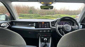 2022 Audi 1.0 TFSI 25 Sport Sportback Euro 6 5-door (Black) - Image: 8