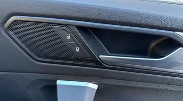 2022 Volkswagen TSI Active DSG Euro 6 5-door (Blue) - Image: 22