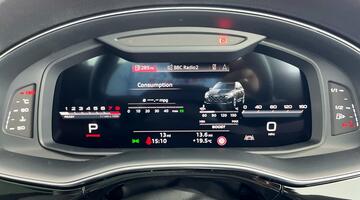 2025 Audi 4.0 TFSI V8 Black Edition Tiptronic quattro Euro 6 5-door (Black) - Image: 7