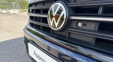 2025 Volkswagen 3.0 TDI V6 Black Edition Tiptronic 4Motion Euro 6 5-door (Blue) - Image: 18