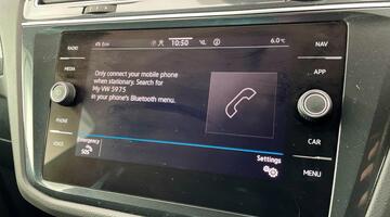 2023 Volkswagen TSI R-Line Edition DSG Euro 6 5-door (Grey) - Image: 15