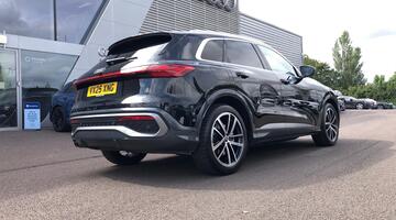 2025 Audi 2.0 TDI Launch Edition S Tronic quattro Euro 6 5-door (Black) - Image: 52