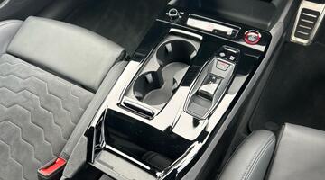 2025 Audi 100kWh Edition 1 Auto quattro 5-door (Grey) - Image: 30