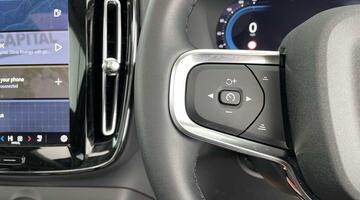 2024 Volvo 2.0 B3 MHEV Ultra Dark DCT Auto Euro 6 5-door (Blue) - Image: 18