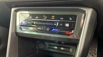 2023 Volkswagen TSI R-Line Edition DSG Euro 6 5-door (Grey) - Image: 13