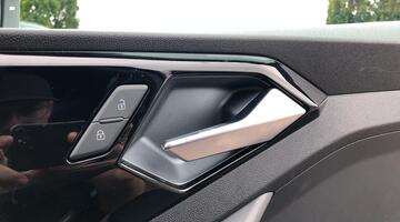 2025 Audi 1.0 TFSI 30 Black Edition Sportback S Tronic Euro 6 5-door (Blue) - Image: 22