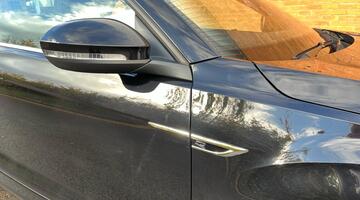 2025 Volkswagen TSI R-Line DSG 2WD Euro 6 2-door (Black) - Image: 13