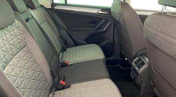 2021 Volkswagen TSI Life DSG Euro 6 5-door (Silver) - Image: 27