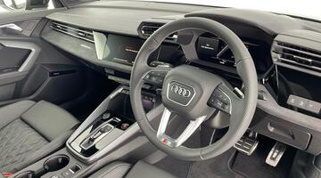 2025 Audi Saloon Black Edition TFSI 333 PS S tronic (Green) - Image: 6