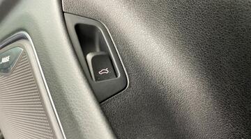 2018 Audi 2.0 TDI Black Edition S Tronic quattro Euro 6 5-door (Grey) - Image: 21