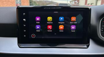 2022 SEAT 1.0 TSI XCELLENCE Lux DSG Euro 6 5-door (Red) - Image: 25