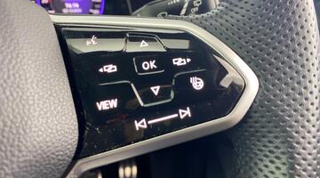 2021 Volkswagen 2.0 TSI GTI DSG Euro 6 5-door (Red) - Image: 24