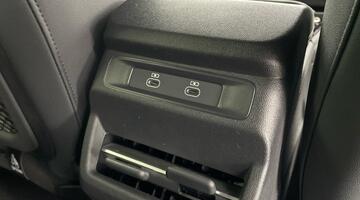 2025 Audi E-hybrid Launch Edition Sportback S Tronic Euro 6 5-door 26kWh (Black) - Image: 29