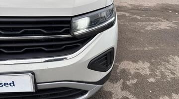 2025 Volkswagen 1.0 TSI Life DSG Euro 6 5-door (Grey) - Image: 23