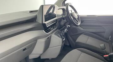 2025 Volkswagen 2.0 TDI T28 Commerce Plus FWD SWB Euro 6 5-door (Grey) - Image: 2