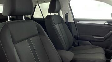 2025 Volkswagen TSI Match DSG Euro 6 5-door (Grey) - Image: 19