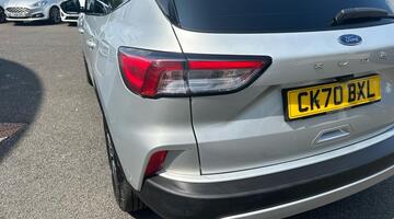 2020 Ford 2.0 EcoBlue MHEV Titanium First Edition Euro 6 5-door (Silver) - Image: 23