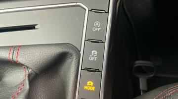 2023 Volkswagen 2.0 TSI GTI DSG Euro 6 5-door (Red) - Image: 7