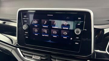 2022 Volkswagen TSI R-Line DSG Euro 6 5-door (Blue) - Image: 18