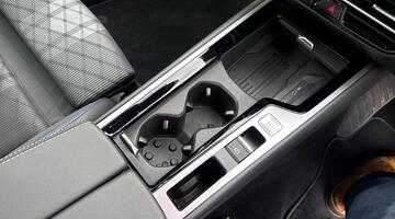 2025 Volkswagen ETSI MHEV R-Line DSG Euro 6 5-door (Grey) - Image: 36