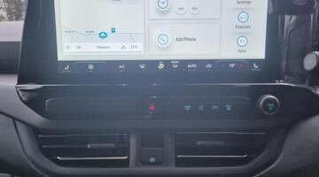 2025 Ford 340 65kWh Titanium Auto L1 5-door (Grey) - Image: 18