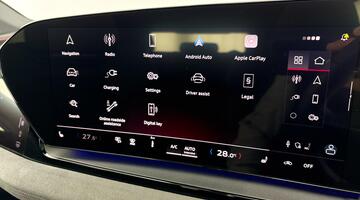 2025 Audi 100kWh Performance Edition 1 Auto 5-door (Black) - Image: 18