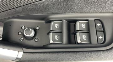 2025 Audi TFSI CoD 35 S line Euro 6 5-door (Black) - Image: 19