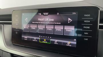 2022 Škoda TSI ACT Monte Carlo DSG Euro 6 5-door (Blue) - Image: 16