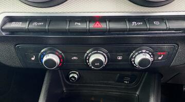 2022 Audi TFSI CoD 35 Sport S Tronic Euro 6 5-door (White) - Image: 14