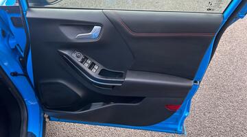 2023 Ford 1.0T EcoBoost MHEV ST DCT Euro 6 5-door (Blue) - Image: 9