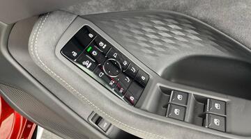 2025 Audi 2.0 TDI Edition 1 S Tronic quattro Euro 6 4-door (Red) - Image: 27