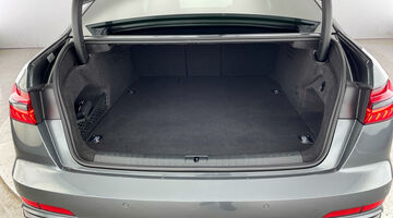 2025 Audi 2.0 TFSIe 50 Black Edition S Tronic quattro Euro 6 4-door 17.9kWh (Grey) - Image: 33