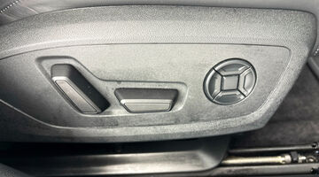 2025 Audi 2.0 TFSI Edition 1 Saloon S Tronic Euro 6 5-door (Grey) - Image: 24