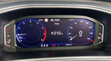 2022 Volkswagen 1.0 TSI Style Euro 6 5-door (White) - Image: 23