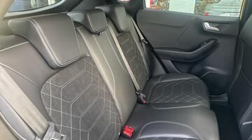 2026 Ford Standard Range 43kWh Premium Auto 5-door (Yellow) - Image: 37