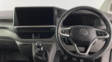 2025 Volkswagen 2.0 TDI 110 Commerce Plus Van (Grey) - Image: 8