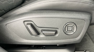 2025 Audi Sportback Edition 1 e-tron performance 270,00 kW (Blue) - Image: 24