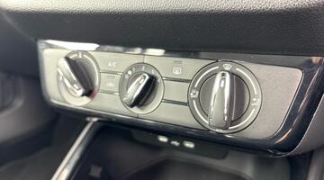 2024 Škoda 1.0 MPI SE Comfort Euro 6 5-door (Grey) - Image: 14