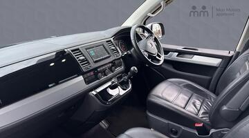 2016 Volkswagen 2.0 BiTDI BlueMotion Tech Executive 4Motion Euro 6 5-door (Silver) - Image: 2