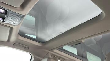 2025 Volkswagen 2.0 TDI Style Long MPV DSG Euro 6 5-door (Grey) - Image: 48