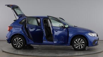 2022 Volkswagen 1.0 TSI Life Euro 6 5-door (Blue) - Image: 10
