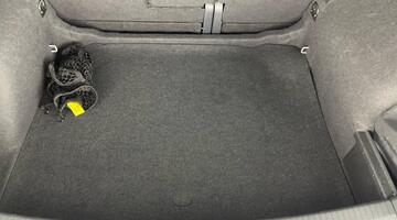 2022 Volkswagen 2.0 TSI R DSG 4Motion Euro 6 5-door (White) - Image: 38