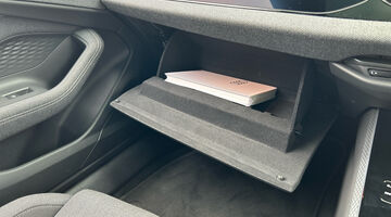 2025 Audi 2.0 TDI Launch Edition Plus S Tronic quattro Euro 6 5-door (Black) - Image: 31