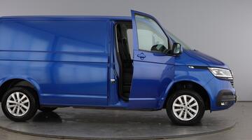 2024 Volkswagen 2.0 TDI T28 Highline DSG FWD SWB Euro 6 5-door (Blue) - Image: 10