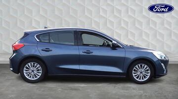 2018 Ford 1.0T EcoBoost Titanium Euro 6 5-door (Blue) - Image: 4