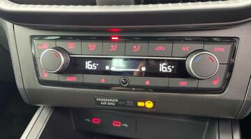 2025 SEAT 1.0 TSI FR Black Edition DSG Euro 6 5-door (Multicolour) - Image: 14