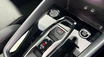 2025 Audi TFSI 30 S line S Tronic Euro 6 4-door (Grey) - Image: 7